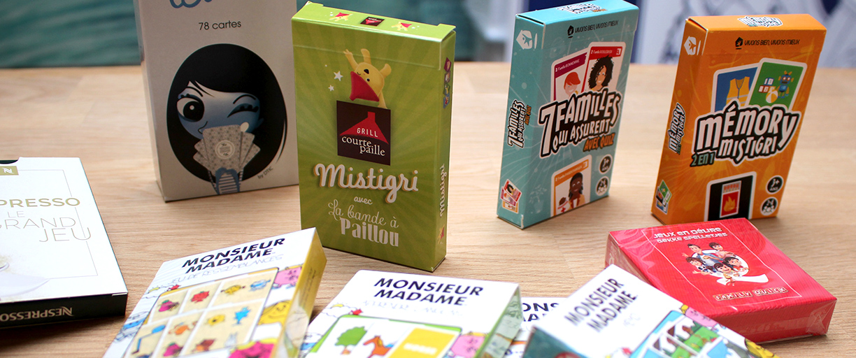 Jeux publicitaires et accessoires de cartes - France Cartes Cartamundi