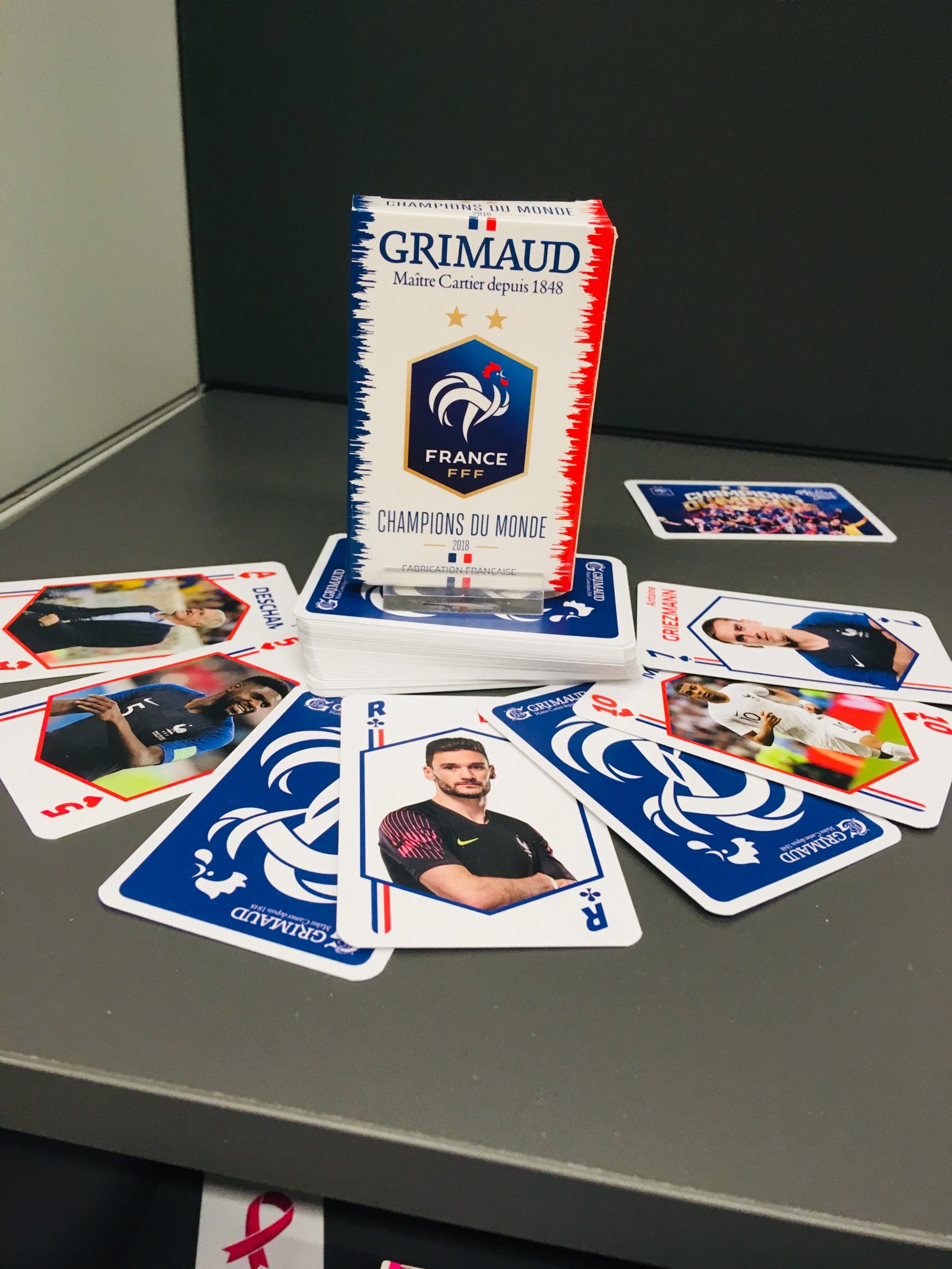 Jouer français : Grimaud au salon de l'ACFJF - France Cartes Cartamundi